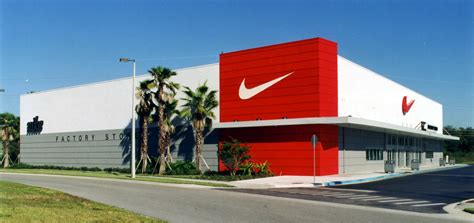 is nike een kop staart bedrijf|Nike inc.